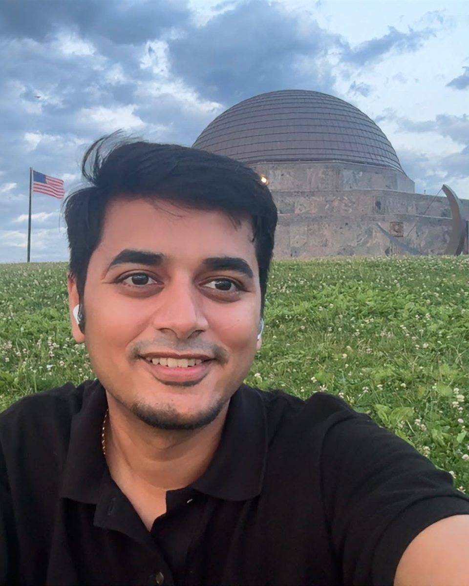 Aradhya at the Adler Planetarium in Chicago